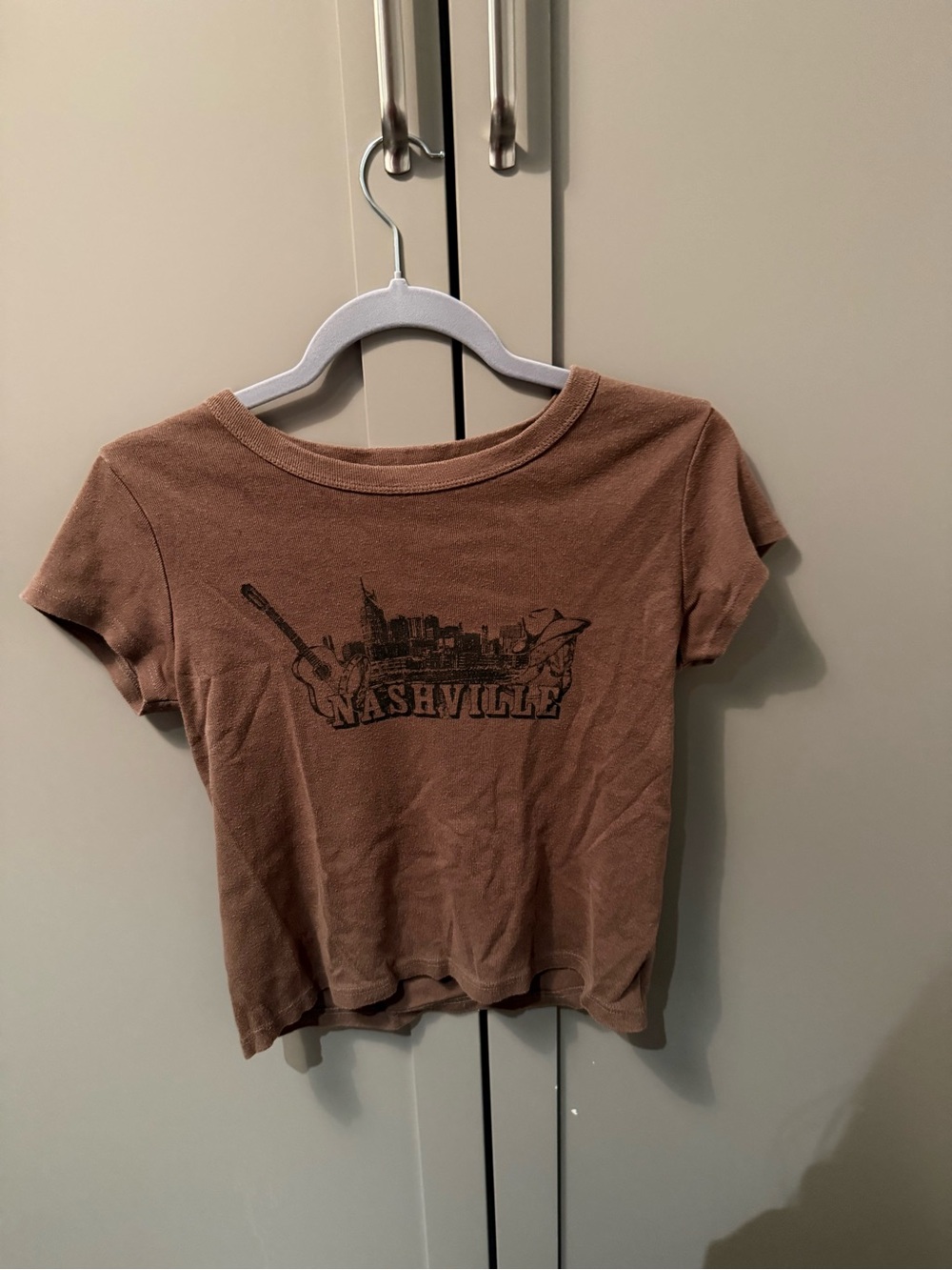 Brandy Melville Brown Nashville Graphic Short Sleeve Tee
